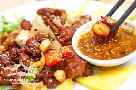 Thưởng thức dê ré- đặc sản dê ngon nhất giữa lòng Thủ đô - 2 Món dê chao