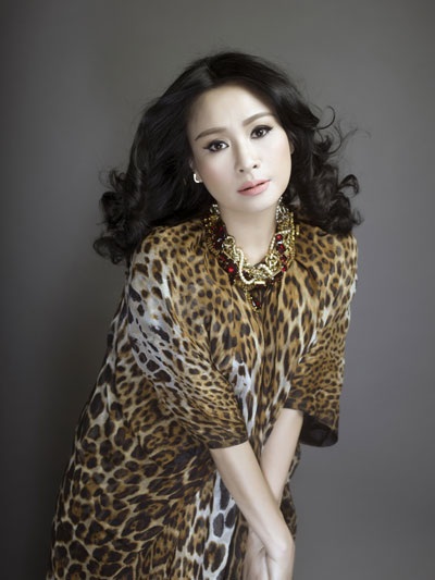 Vẻ đẹp ngày càng mặn mà của người đàn bà hát Thanh Lam