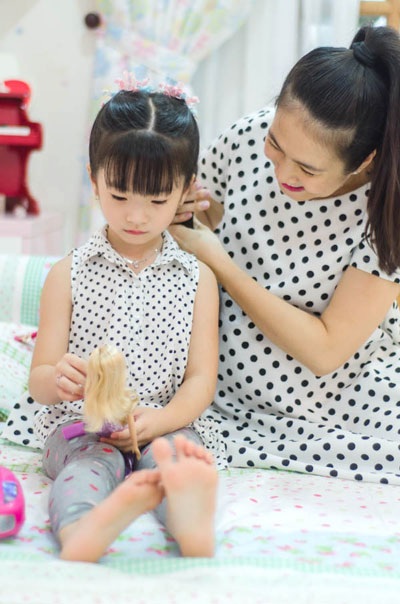 Thanh Thảo Hugo hạnh phúc khoe ảnh con gái yêu - 5 Hà Thanh