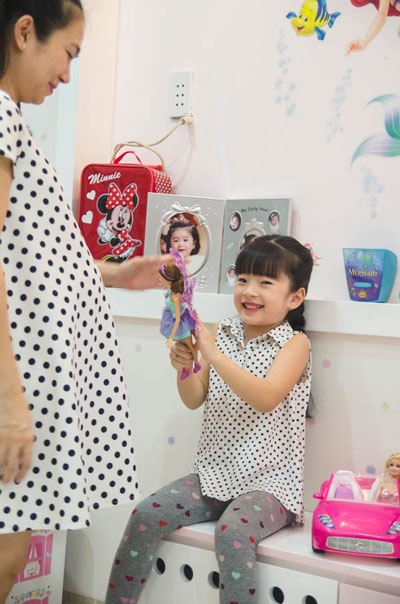 Thanh Thảo Hugo hạnh phúc khoe ảnh con gái yêu - 8 Hà Thanh