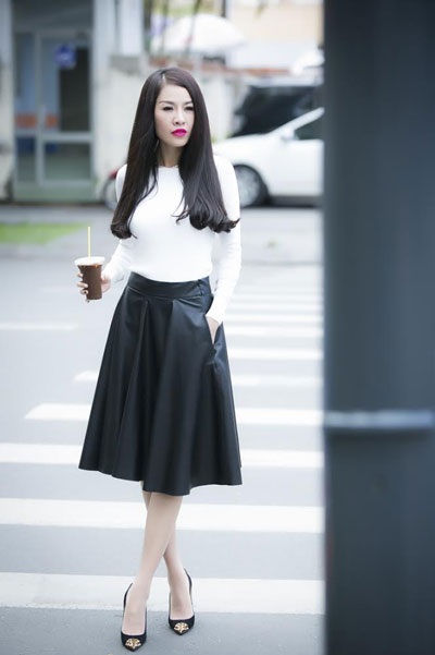 Ca sĩ Quế Vân muốn hướng đến hình ảnh nghệ sĩ tích cực - 2 Nữ ca sĩ đang đầu tư thời gian, công sức cho chương trình nghệ thuật sắp lên sóng truyền hình