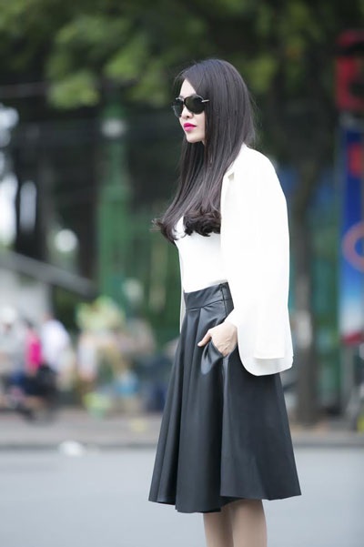 Ca sĩ Quế Vân muốn hướng đến hình ảnh nghệ sĩ tích cực - 4 Người đẹp bật mí, cô cũng sẽ chuẩn bị tham gia nhiều dự án âm nhạc