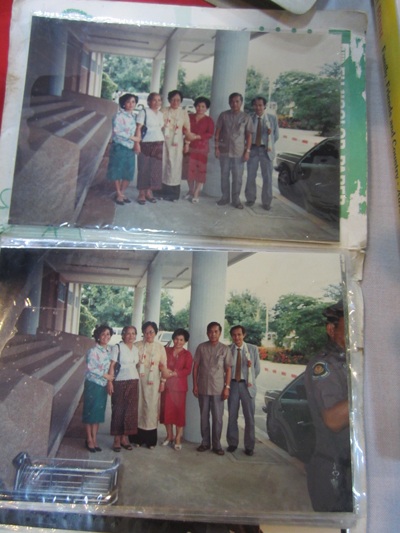 Bà Nguyễn Thị Bình kể lại những kỷ niệm liên quan đến  những tài liệu trao tặng