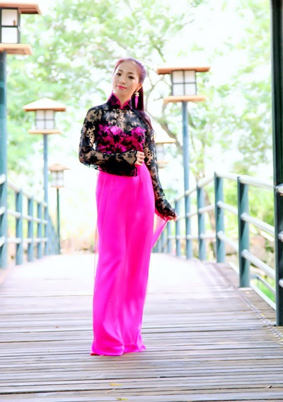 Nhạc sĩ Huỳnh Hiền đầu tư tiền tỷ cho người đẹp Lý Thư Kiều - 3 <b style=mso-bidi-font-weight:
normal>Hà Thanh