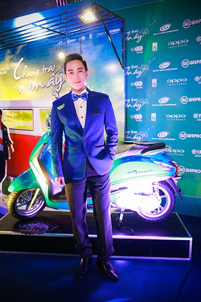Sơn Tùng, Phạm Quỳnh Anh nổi bật tại buổi ra mắt phim “Chàng trai năm ấy” - 8 Hứa Vĩ Văn trở lại đầy ấn tượng sau thời gian dài vắng bóng