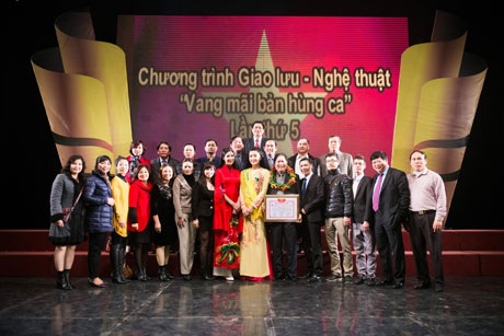 Hoa hậu Ngọc Hân hội ngộ Á hậu Huyền My tại Hà Nội - 12 <b style=mso-bidi-font-weight:
normal>Hà Thanh