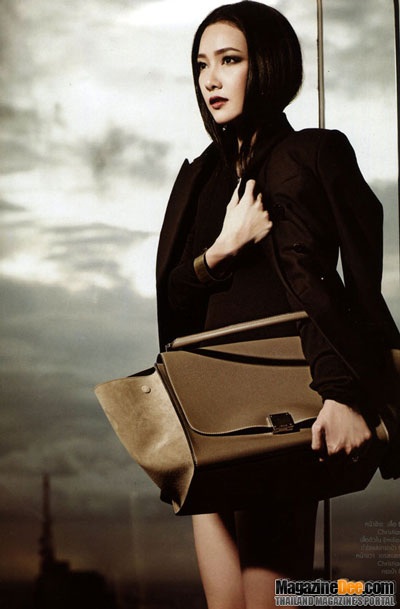 Chết mê với body rực lửa của đệ nhất mỹ nhân Thái Lan - 2 Sinh năm 1980, Woranuch Wongsawan (Noon) bắt đầu sự
nghiêp diễn xuất từ năm 18 tuổi