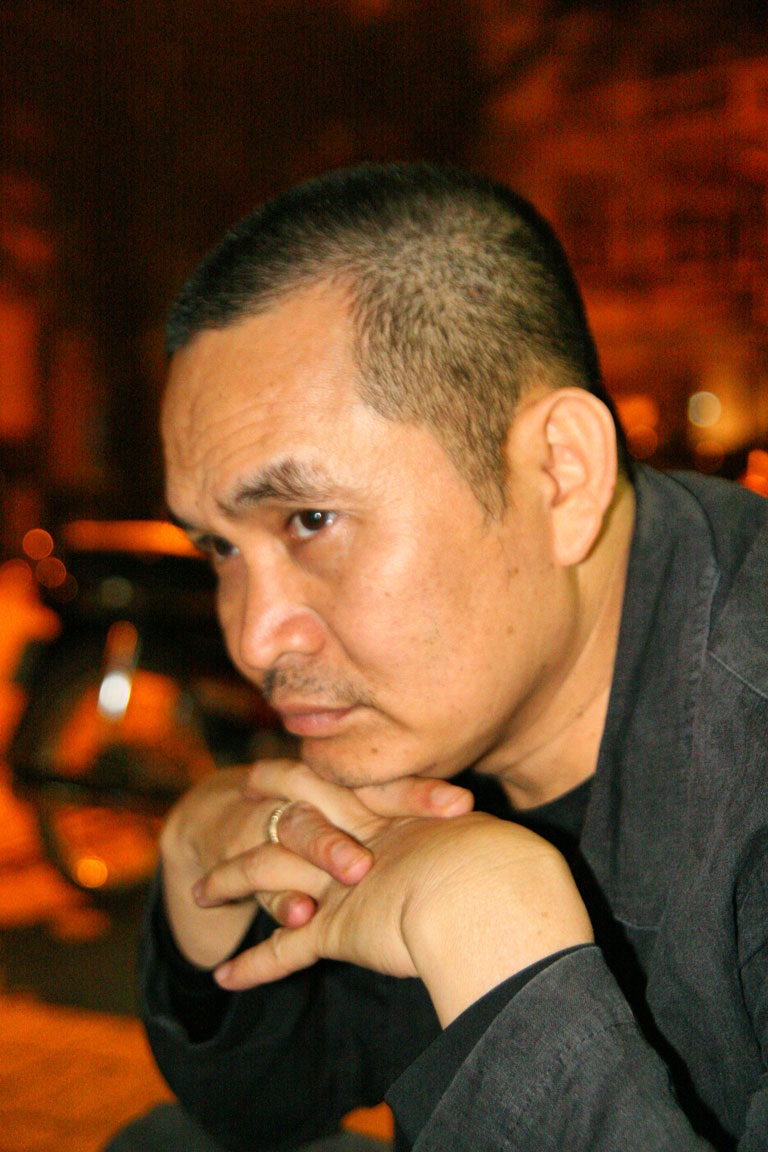 Xuân Hinh: "Ở đời sợ nhất... người tử tế" - 4 Xuân
Hinh bảo, ở đời anh sợ nhất hai điều: sợ người tử tế và sợ thuyết nhân quả