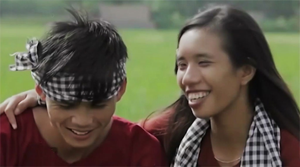 Uẩn khúc sau chuyện tình “vợ chồng hát rong” là gì? - 2 Đằng sau chuyện tình đẹp như cổ tích giữa Nhật Thanh- Như Đào có nhiều uẩn khúc chưa được hé lộ