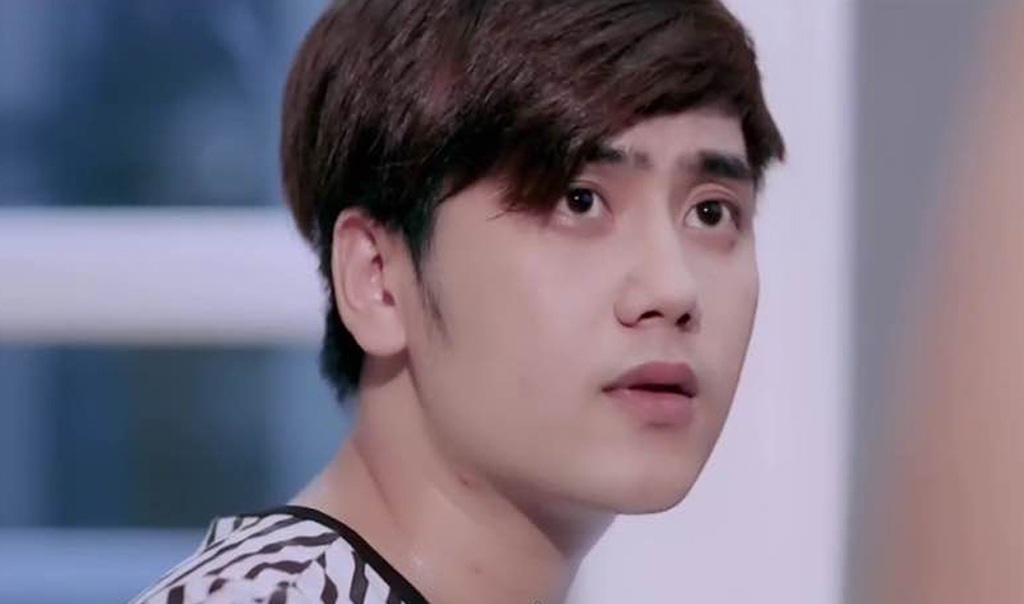 Hồ Quốc Việt phủ nhận bắt chước Hồ Quang Hiếu - 1 Ca sĩ trẻ Hồ Quốc Việt