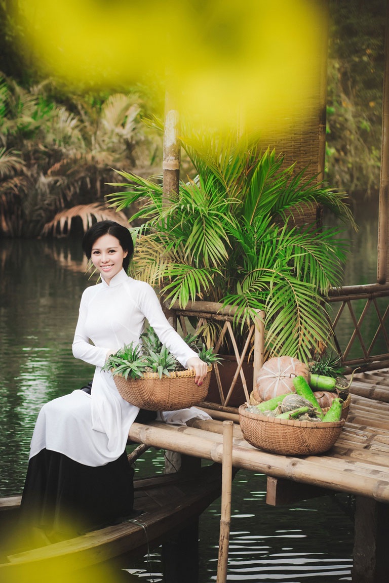 Á hậu Trà Giang khoe vẻ đẹp dịu dàng bên mẹ - 6 <b style=mso-bidi-font-weight:
normal>Hà Thanh