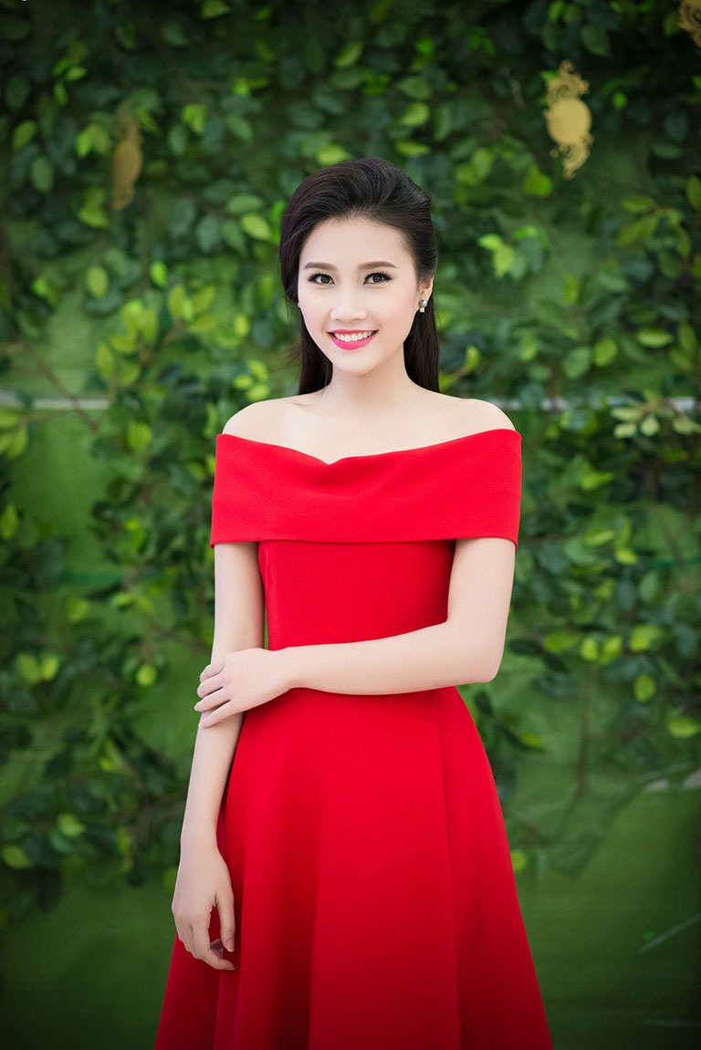 Người đẹp Thanh Tú khoe làn da trắng muốt giữa trời đông - 1 Người đẹp Thanh Tú khoe làn da trắng muốt giữa trời đông