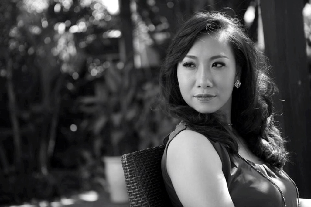 Sao mai Hiền Anh và biến cố “mẹ đi tù, chồng vỡ nợ…” - 1 Ca sĩ Hiền Anh không quên tuổi thơ cơ cực