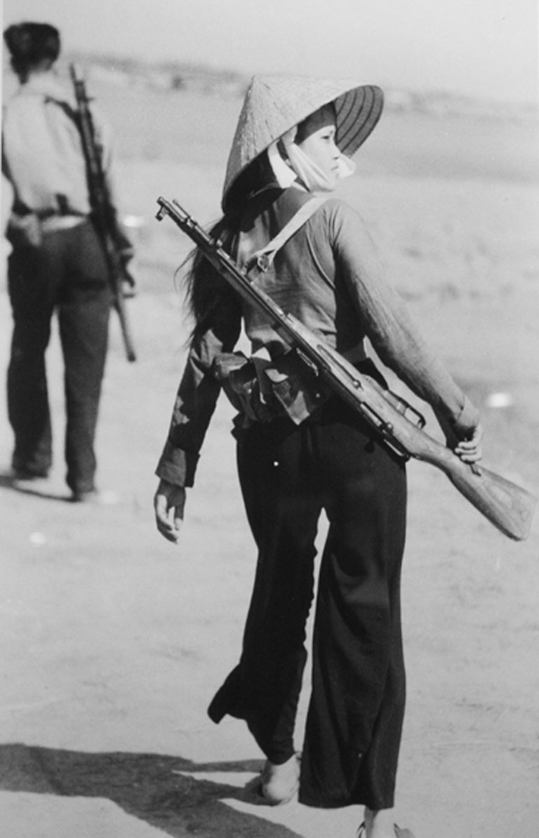 Chiến trường chống Mỹ qua góc máy phóng viên Việt Nam