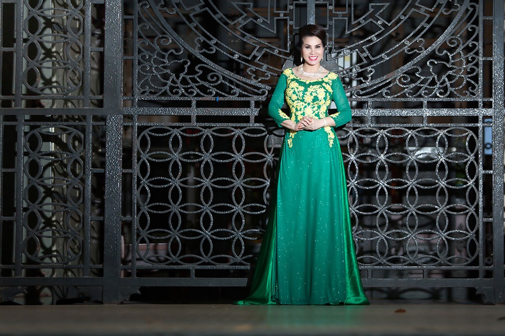 <b style=mso-bidi-font-weight:
normal>Hà Thanh