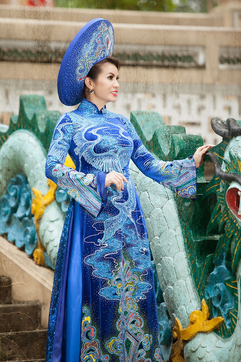 <b style=mso-bidi-font-weight:
normal>Hà Thanh