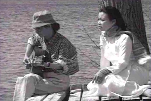 Cặp tình nhân trong âm nhạc cùng đi qua tuổi trẻ hát ca, từng chia ngọt sẻ bùi với nhau