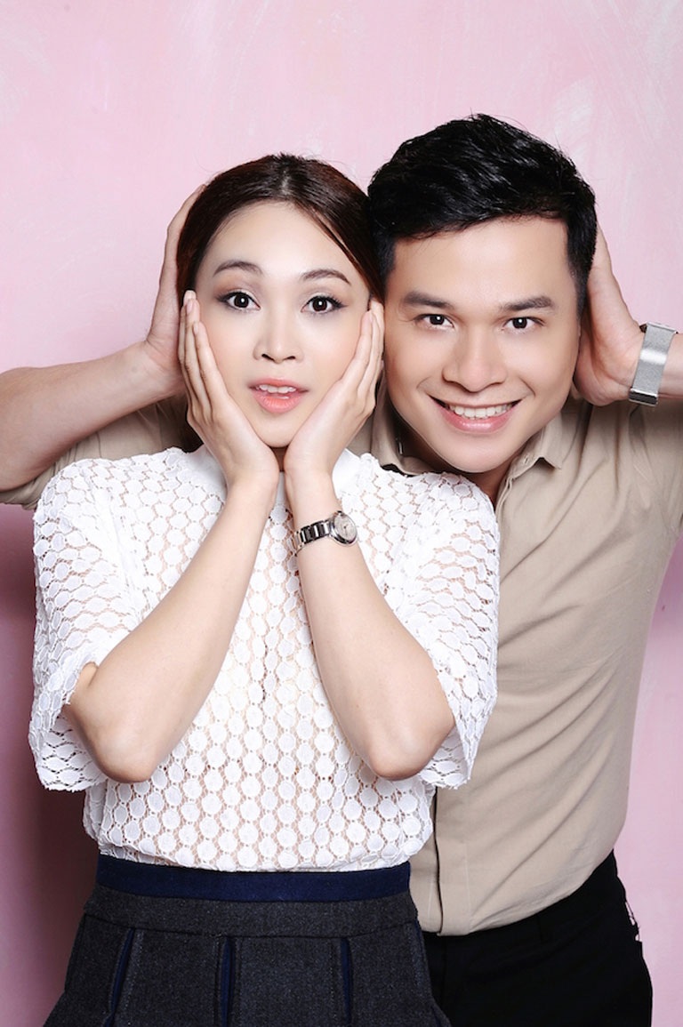 Khoảnh khắc đẹp của MC Danh Tùng và Thùy Linh - 4 <b style=mso-bidi-font-weight:
normal>Hà Thanh