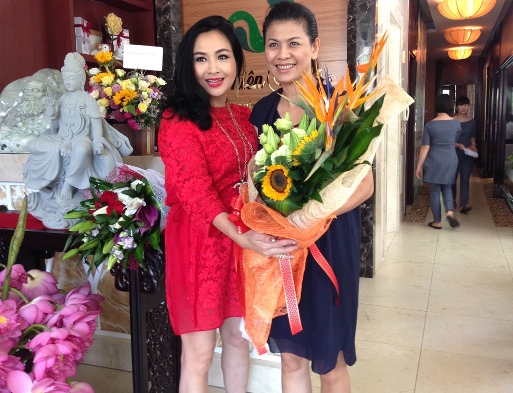 Thanh Lam tiết lộ về mối quan hệ thân thiết với vợ mới của Quốc Trung - 2 Thanh Lam tiết lộ về mối quan hệ thân thiết với vợ mới của Quốc Trung