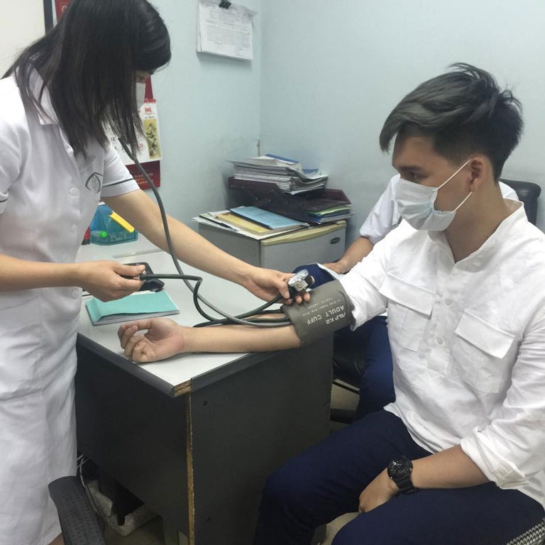 Ca sĩ Trung Quân lên tiếng về nghi vấn anh nhiễm bệnh Mers - 1 Ca sĩ Trung Quân lên tiếng về nghi vấn anh mắc bệnh Mers