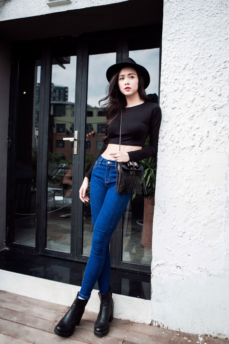 Vũ Ngọc Anh đẹp lôi cuốn với thời trang đường phố - 5 Hà Thanh