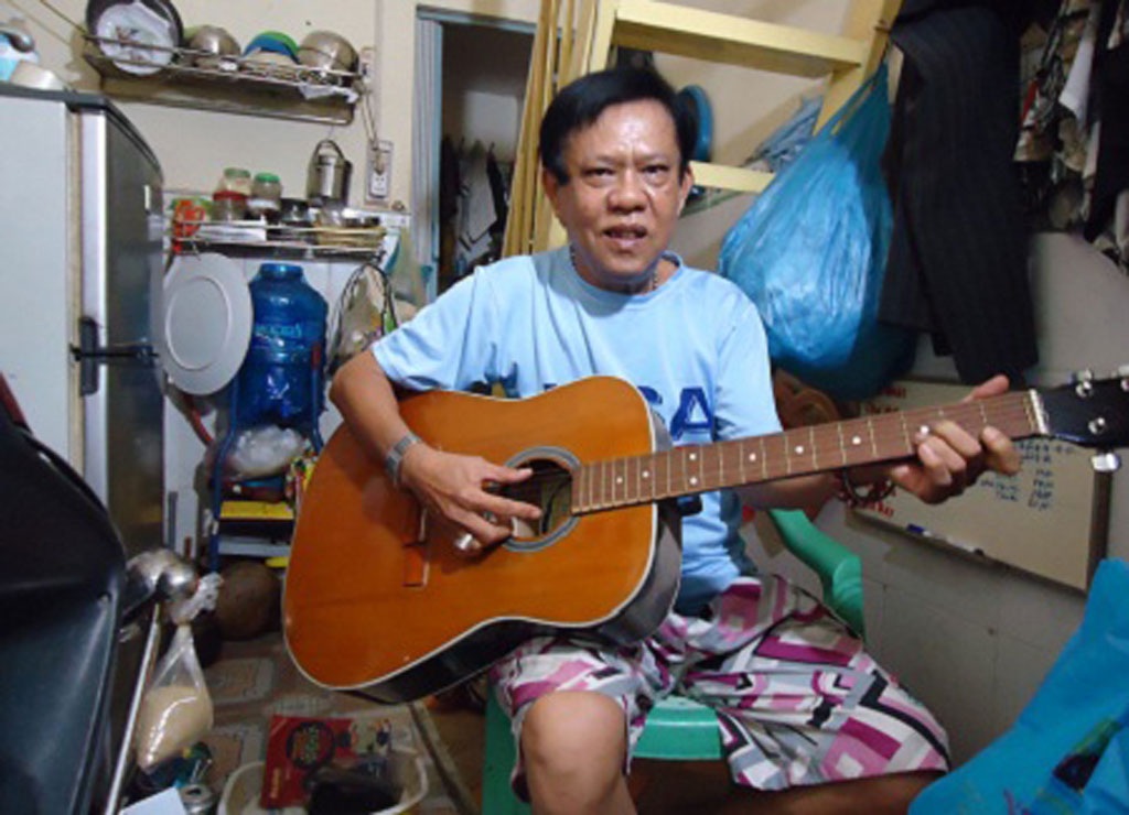 “Vua nhạc sến” Vinh Sử tạ ơn đời bằng đêm nhạc “Hai bàn tay trắng”