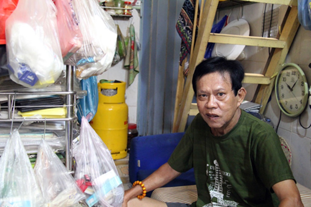 “Vua nhạc sến” Vinh Sử tạ ơn đời bằng đêm nhạc “Hai bàn tay trắng”