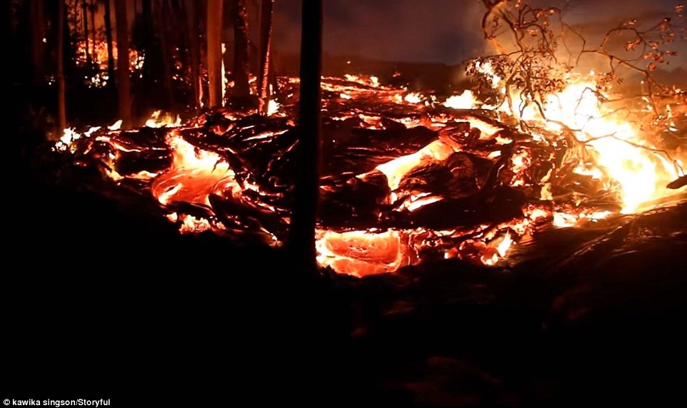 Kinh ngạc hình ảnh núi lửa… “biết cười” - Ảnh 13. Kinh ngạc hình ảnh núi lửa… “biết cười” - Ảnh 13.