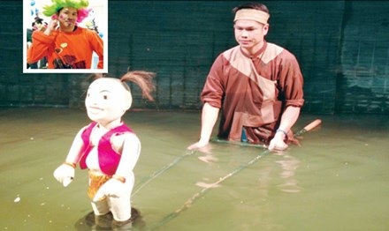 Nghệ sĩ thời “xã hội hóa”: “Chân ngoài” nuôi “chân trong” - Ảnh 1.