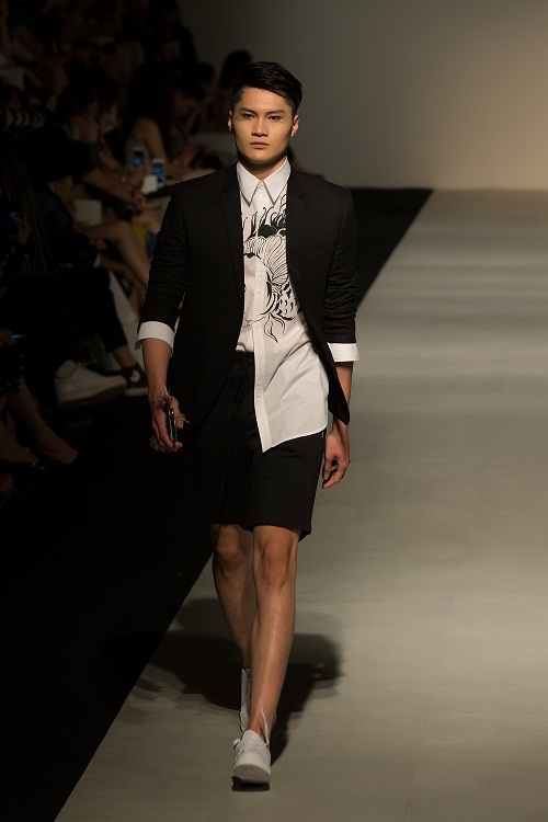 6 xu hướng thời trang “đinh” dành cho phái mạnh mùa Xuân hè 2017 - 9 Thanh lịch ngay cả khi dạo phố, đi chơi, hay lịch lãm nơi công sở mà vẫn không hề cứng nhắc