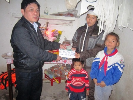 Hơn 15 triệu đồng đến với gia đình chị Mai Thị Phượng