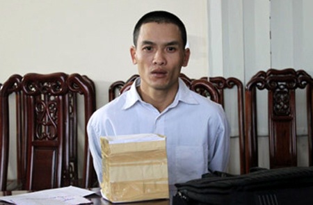 Bắt đối tượng tàng trữ hơn 6.000 viên ma túy tổng hợp  - 2