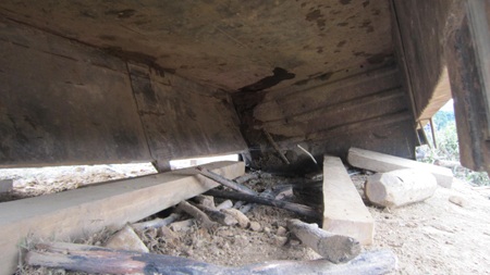 Cận cảnh hiện trường tang tóc vụ lật xe 14 người thương vong - 8