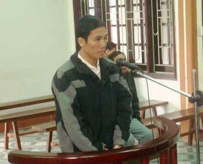 Gây tai nạn rồi bỏ trốn - 1