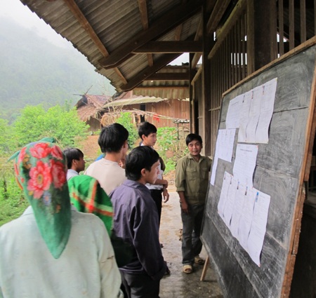 Dự một buổi bầu cử sớm ở miền biên cương - 3