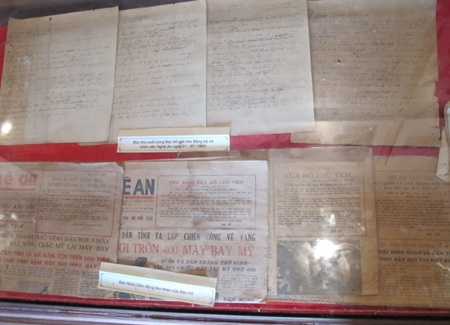 Một số hình ảnh Bác Hồ với quê hương - 19 Một số hình ảnh Bác Hồ với quê hương - 19