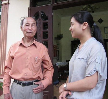 Chân dung người “khơi nguồn” Lễ hội Làng Sen - 2 Chân dung người “khơi nguồn” Lễ hội Làng Sen - 2