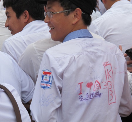 Bịn rịn 12 ơi! - 2 Bịn rịn 12 ơi! - 2