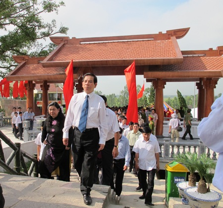 Khánh thành khu mộ thân mẫu Chủ tịch Hồ Chí Minh - 1