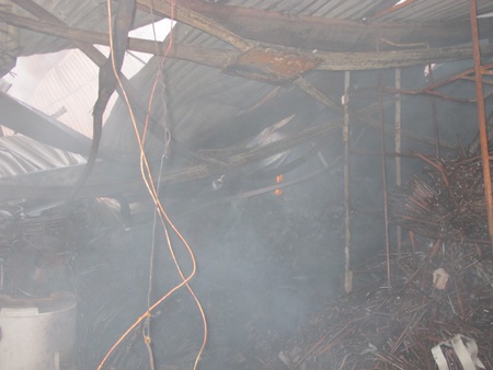 Ngọn lửa đi qua, chợ Vinh tan tành - 19