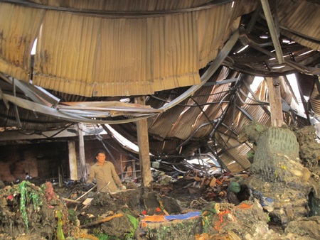 Chợ Vinh 3 ngày sau vụ cháy lớn - 2