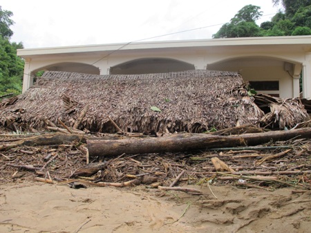 Cận cảnh Yên Tĩnh tan hoang sau cơn lũ  - 25