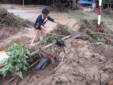Chênh vênh bên dòng suối Chạ  - 9