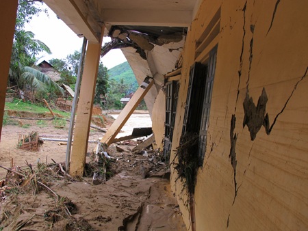 Lũ kinh hoàng ở miền Tây Nghệ An - đâu là nguyên nhân?  - 3