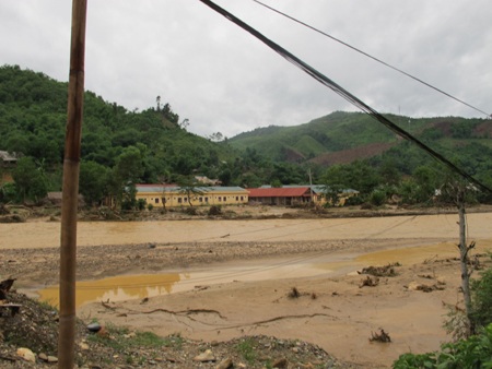 Lũ kinh hoàng ở miền Tây Nghệ An - đâu là nguyên nhân?  - 4