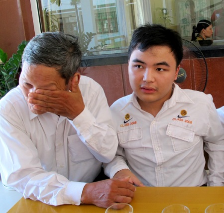 1 thí sinh tàn tật được đặc cách vào ĐH Vinh  - 4