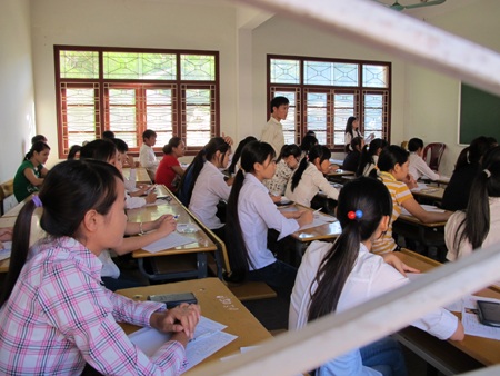 Thí sinh hoàn thành môn thi đầu tiên - 14