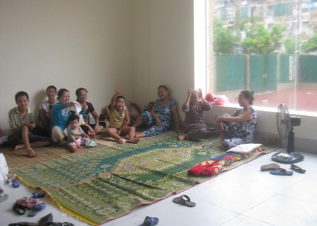 Chạy đua với cơn bão đang áp sát - 10