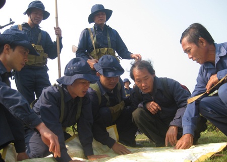 Gặp người bạn Lào giúp bộ đội Việt Nam tìm mộ liệt sĩ - 2