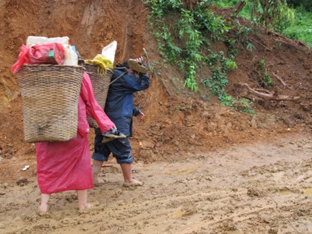 Khủng khiếp một con đường - 9